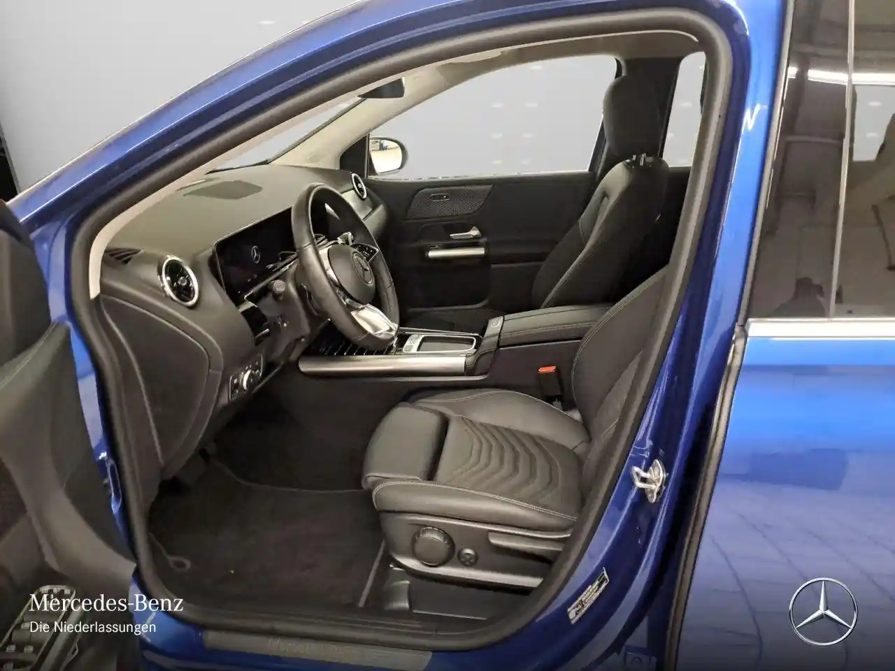Mercedes-Benz B 220