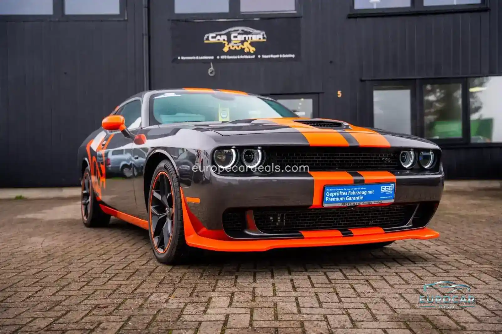 Dodge Challenger