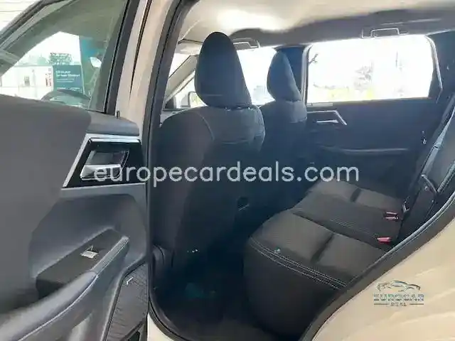 Mitsubishi Plug-in Hybrid Outlander