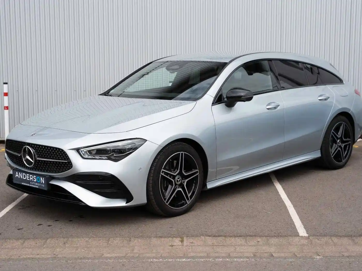 Mercedes-Benz CLA 200 Shooting Brake