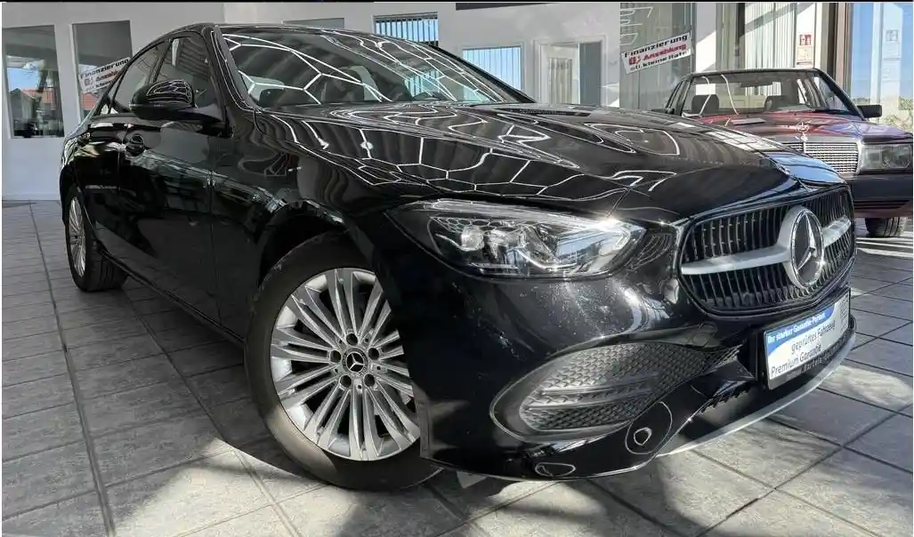 Mercedes-Benz C 200