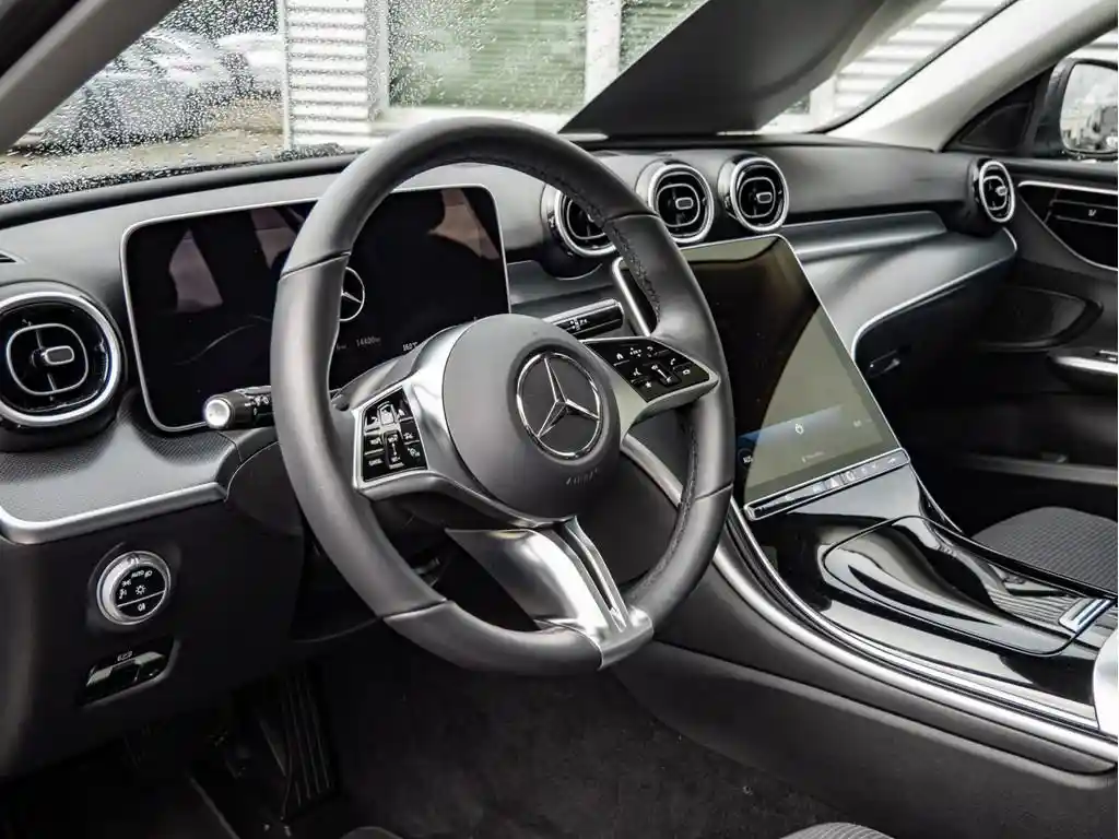 Mercedes-Benz C 200