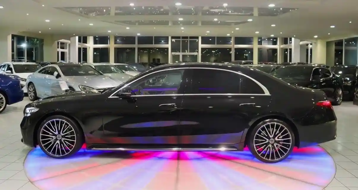 Mercedes-Benz S 400