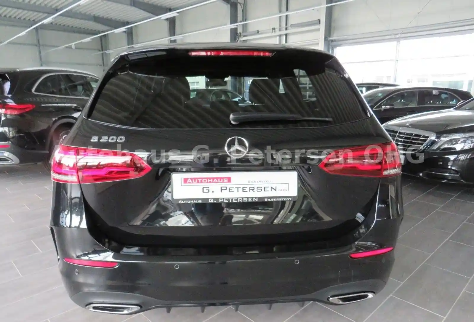 Mercedes-Benz B 200