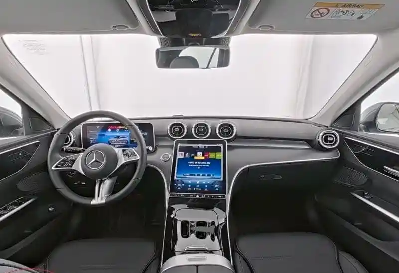 Mercedes-Benz C 200