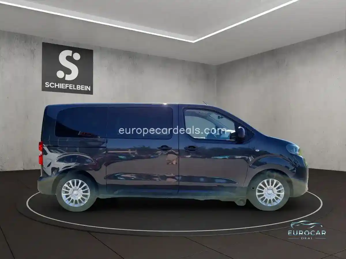 Toyota Proace (Verso)