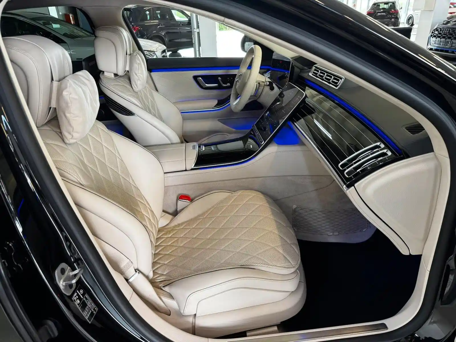Mercedes-Benz S 400