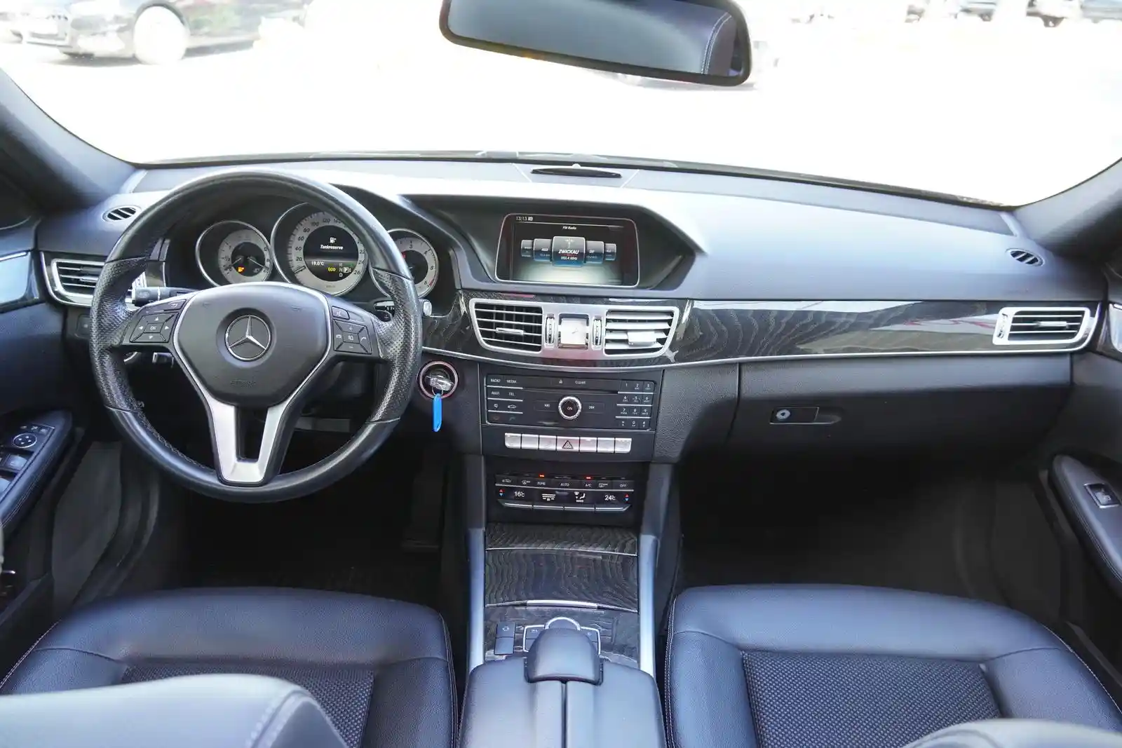 Mercedes-Benz E 350
