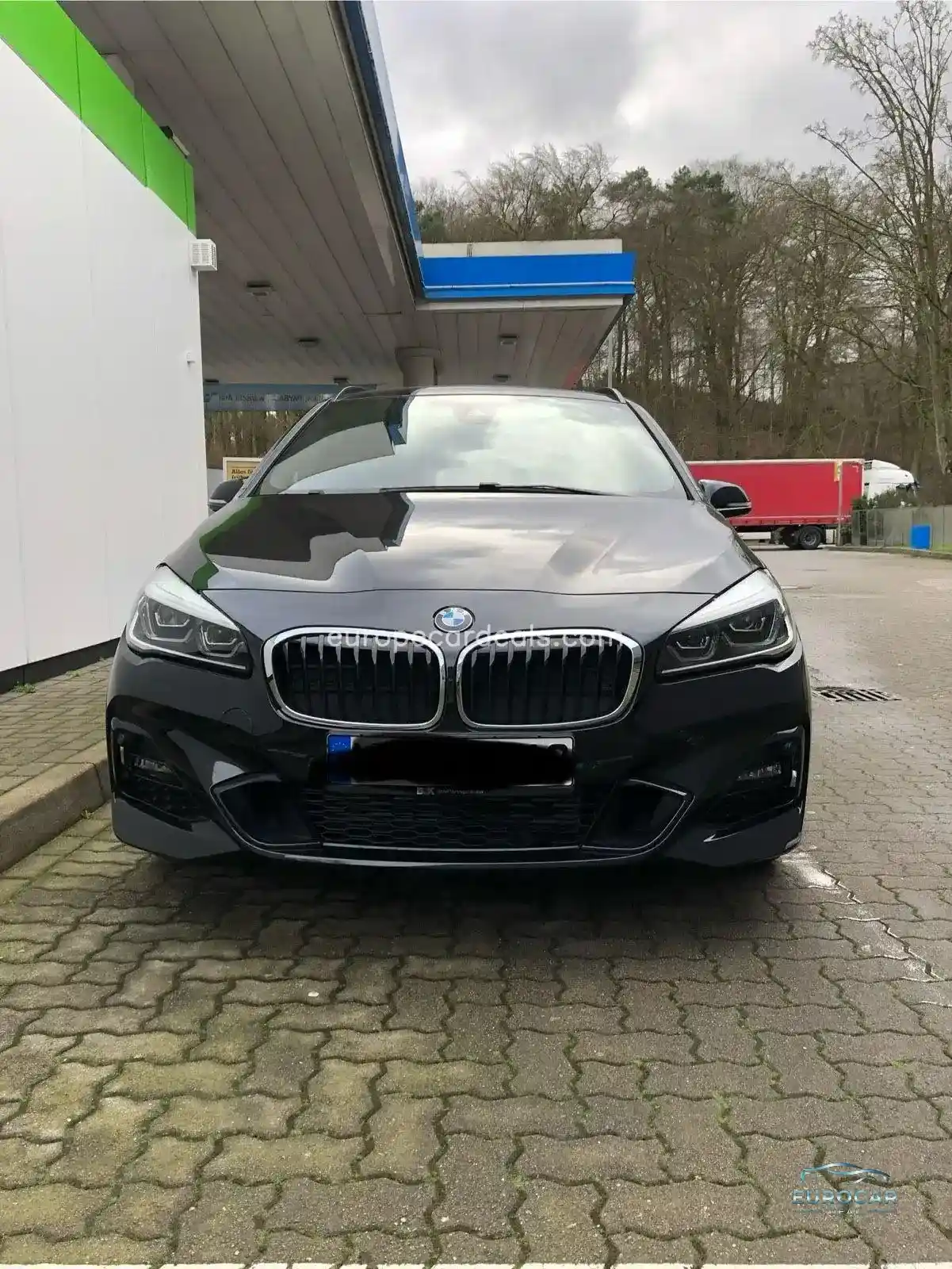 BMW 220