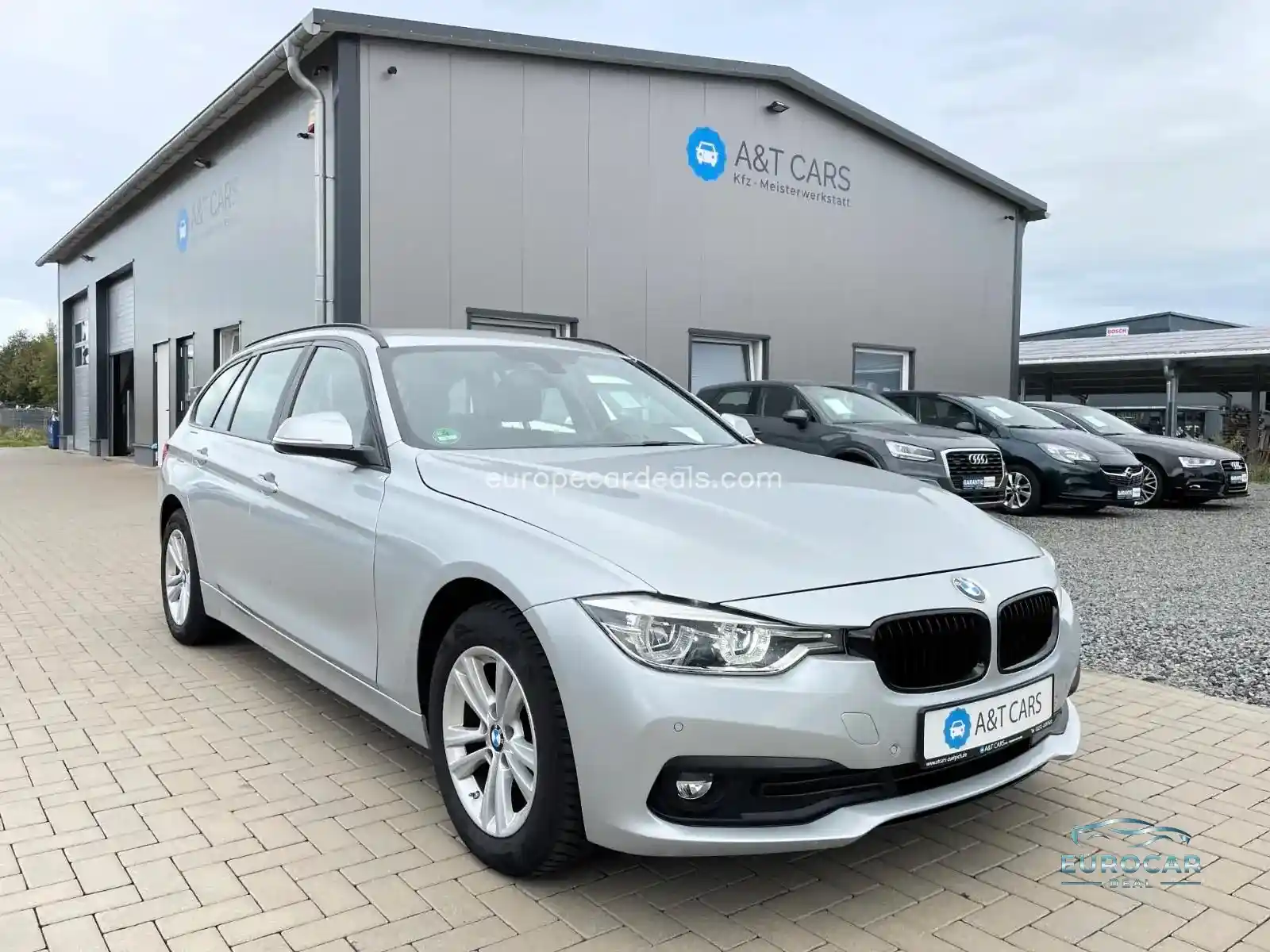 BMW 320