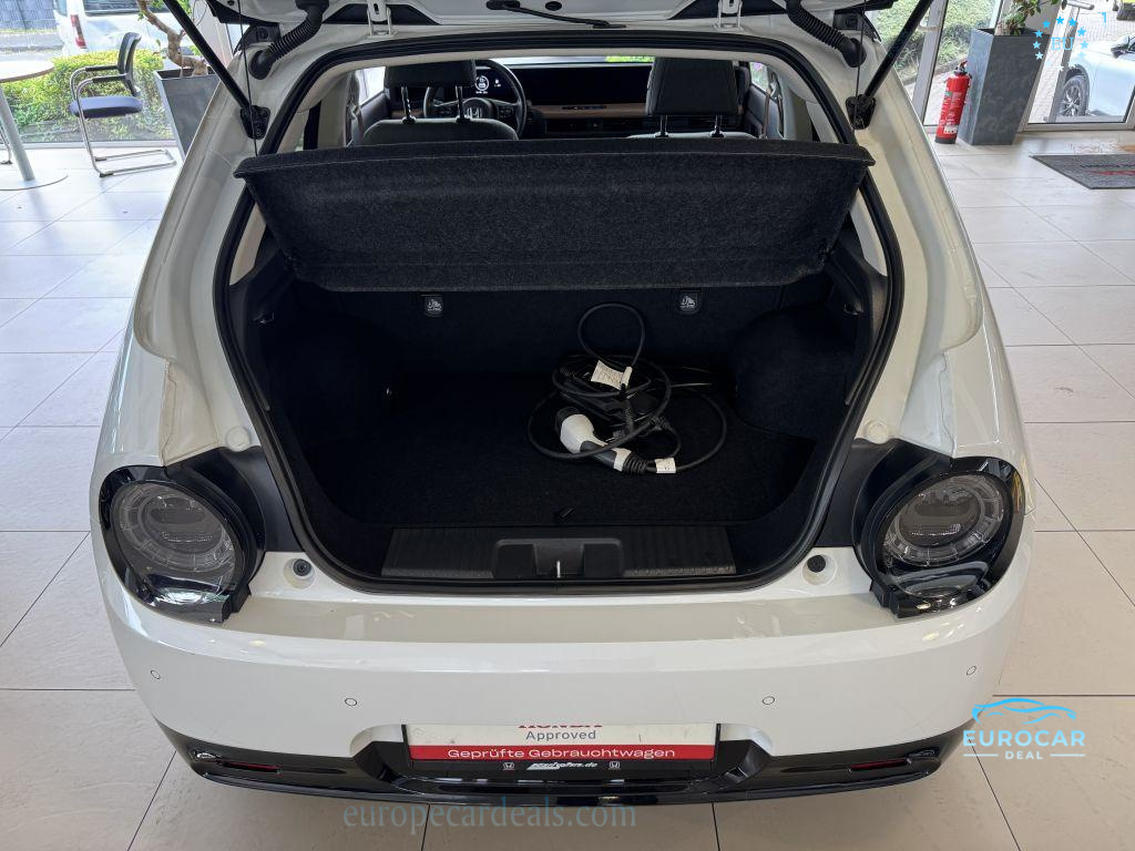 Honda e