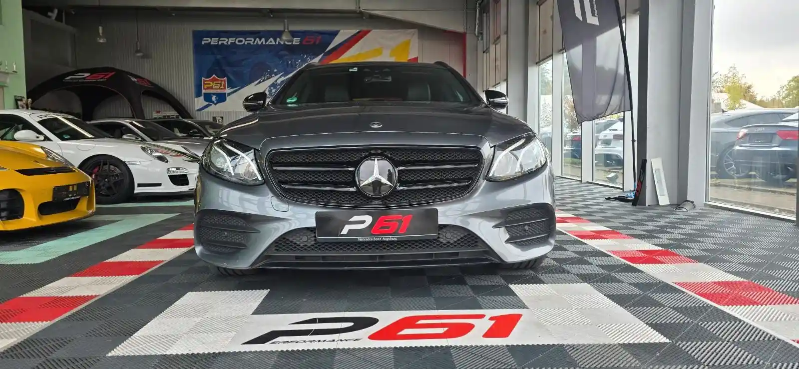 Mercedes-Benz E 400