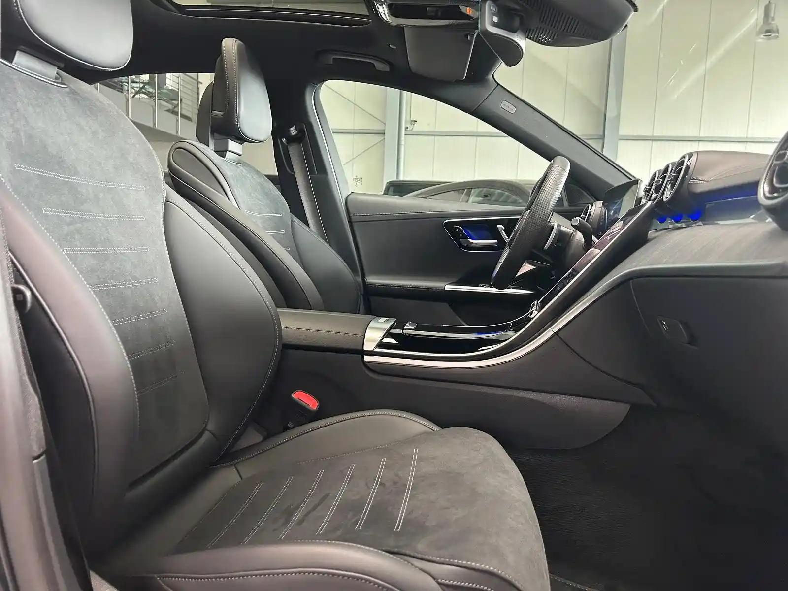 Mercedes-Benz C 400