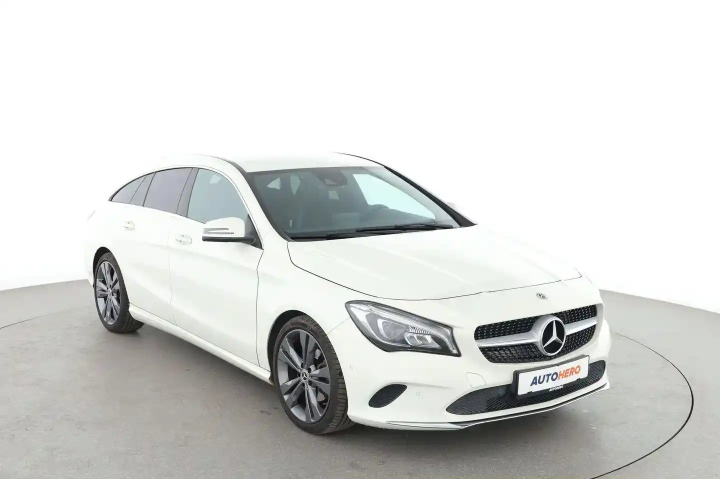 Mercedes-Benz CLA 200 Shooting Brake