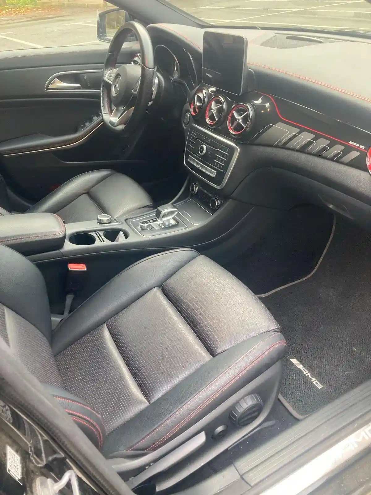 Mercedes-Benz CLA 45 AMG