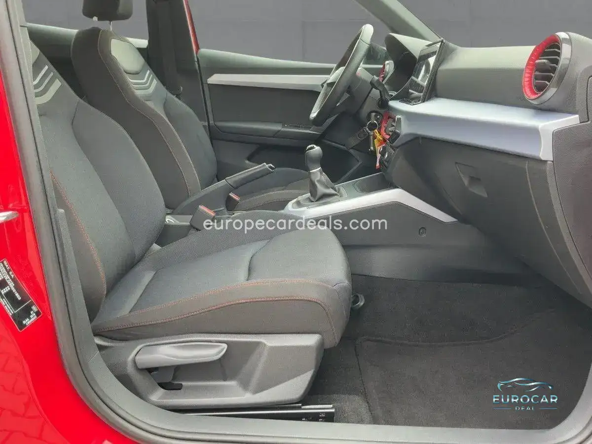 Seat Arona