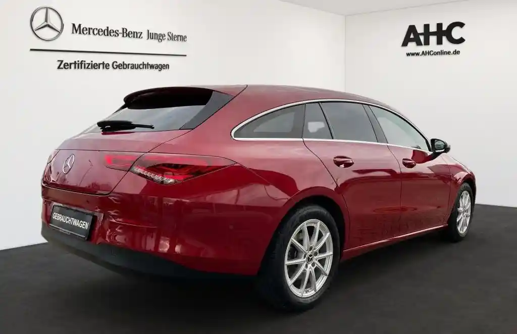 Mercedes-Benz CLA 180 Shooting Brake