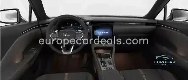 Lexus LBX
