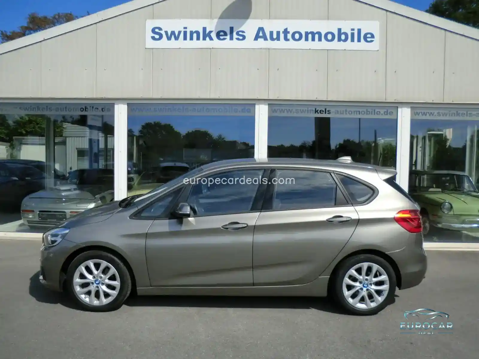 BMW 218