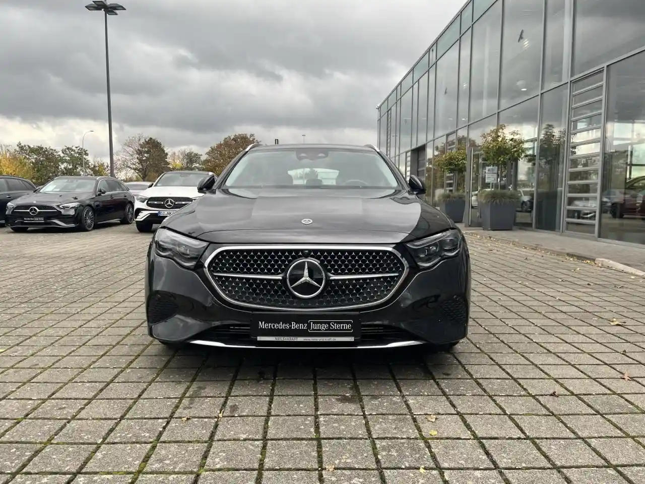 Mercedes-Benz E 300