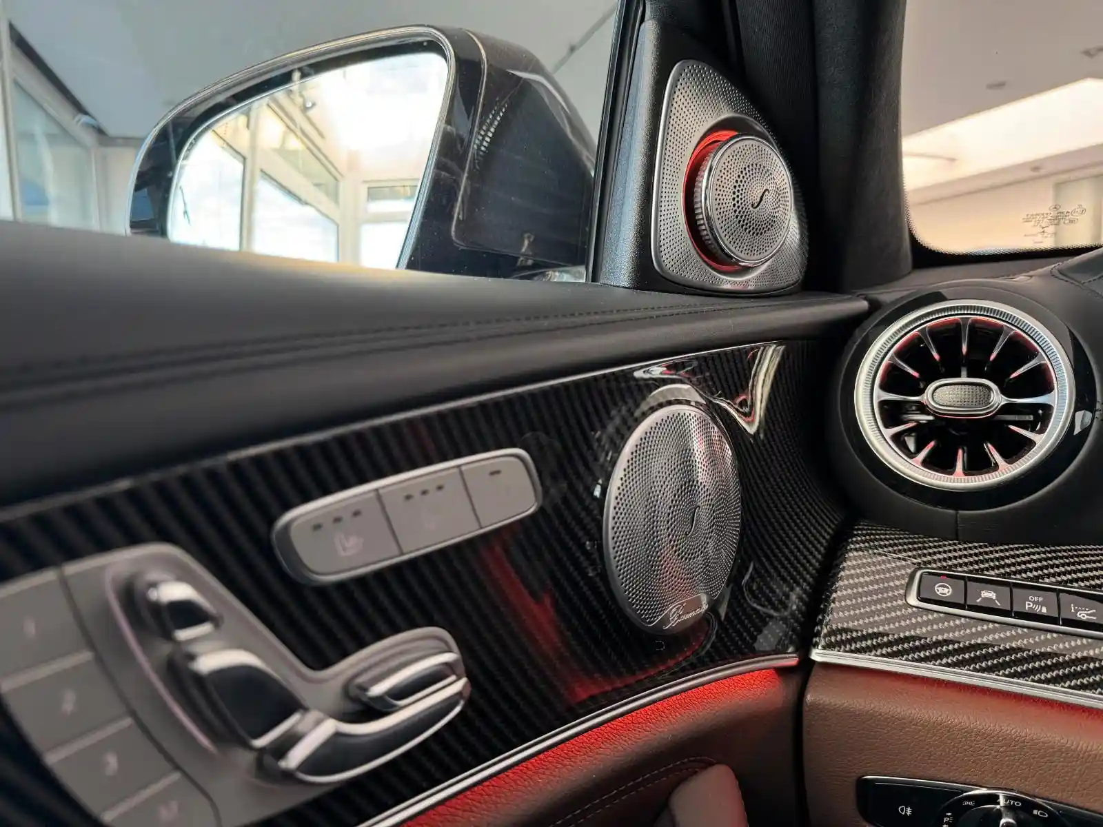 Mercedes-Benz E 63 AMG