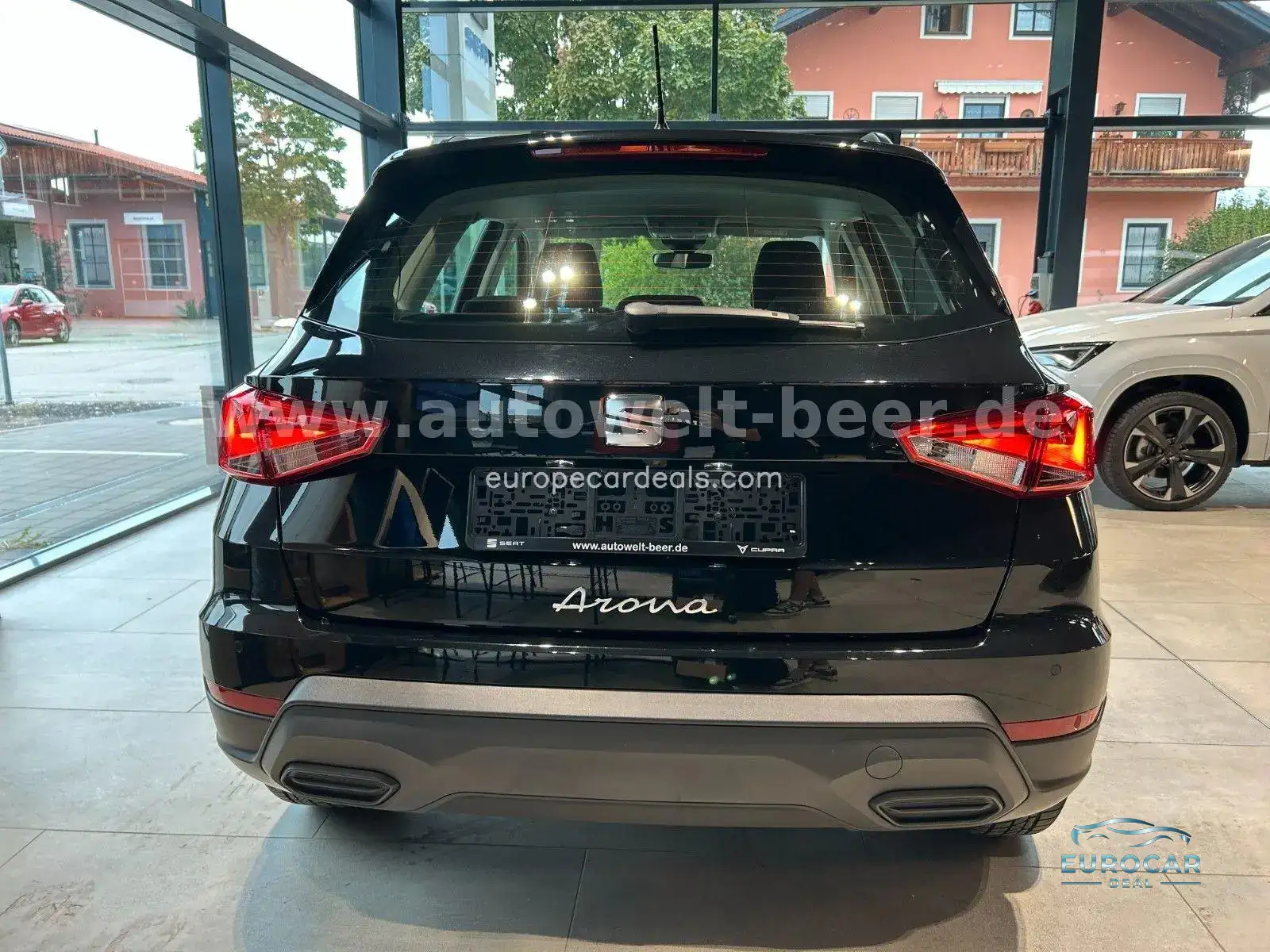 Seat Arona