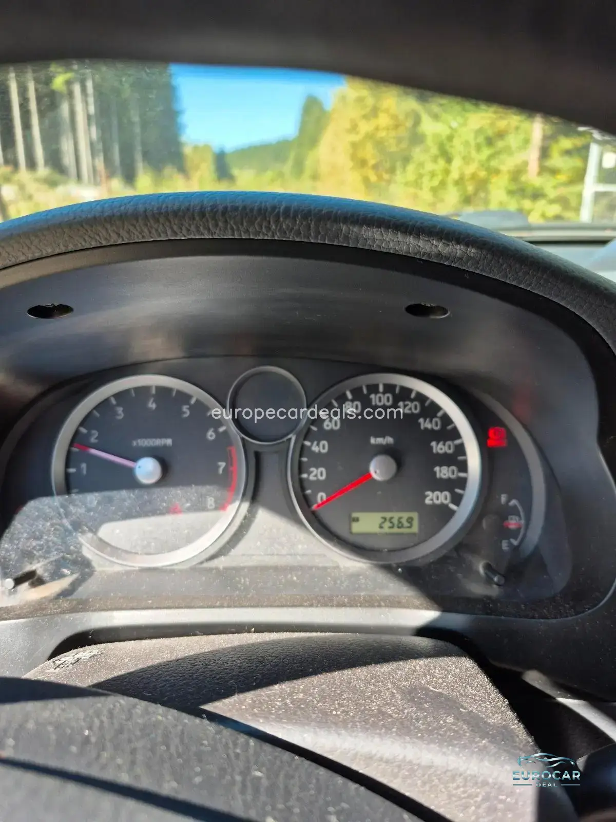 Suzuki Liana