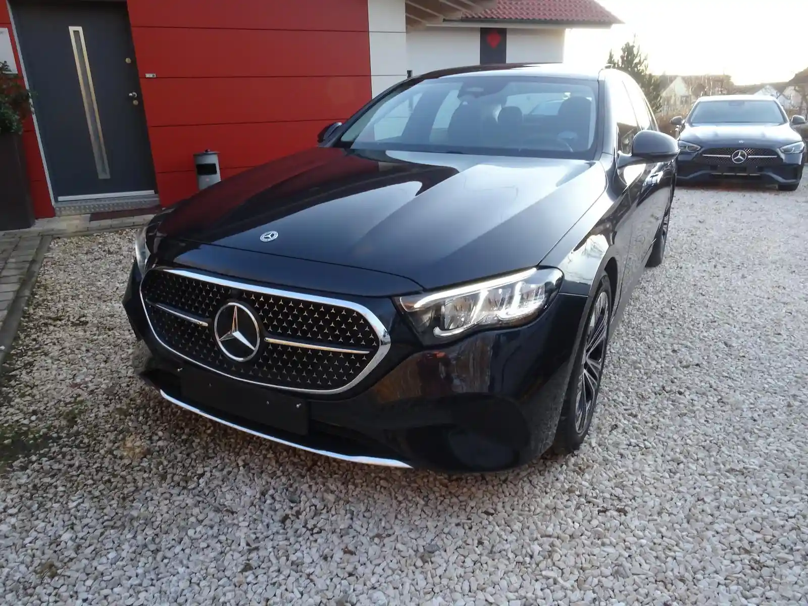 Mercedes-Benz E 200