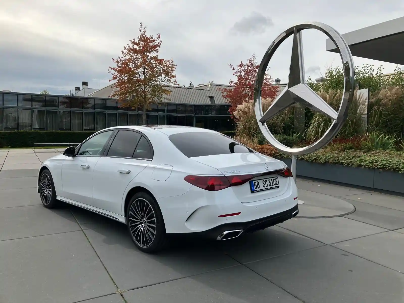 Mercedes-Benz E 400