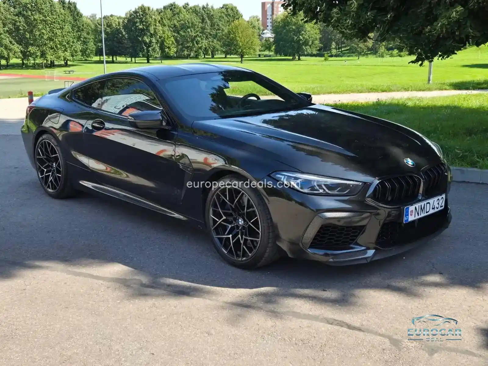 BMW M8