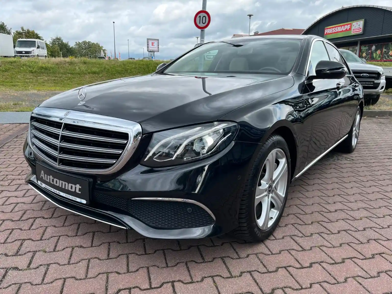 Mercedes-Benz E 400
