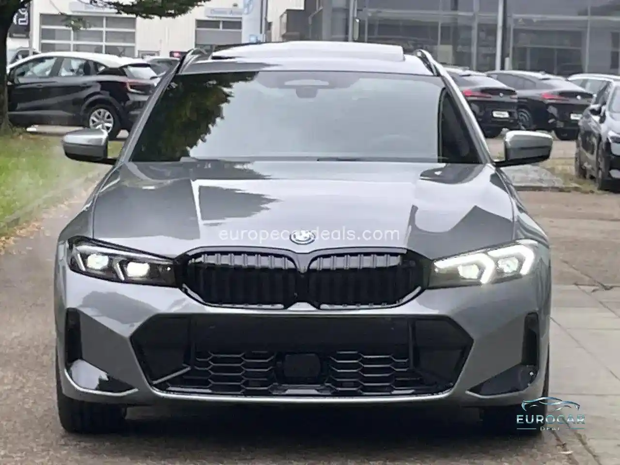 BMW 330