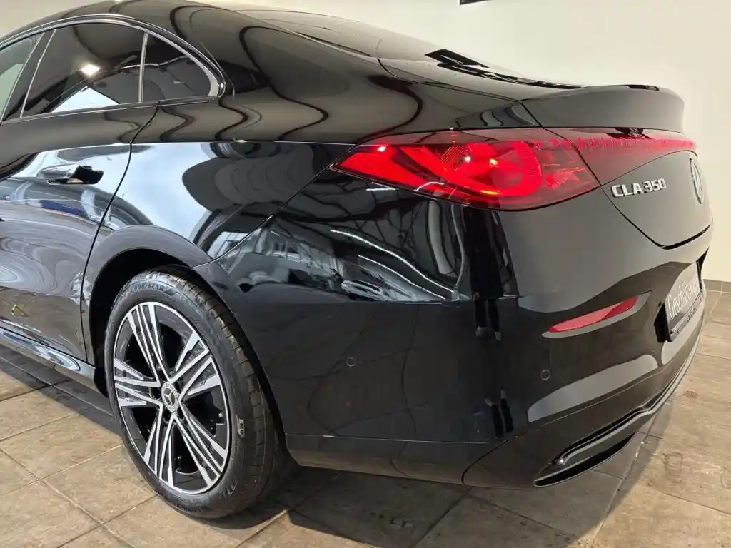Mercedes-Benz CLA 350