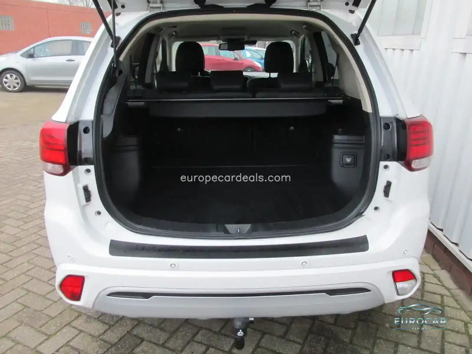 Mitsubishi Plug-in Hybrid Outlander