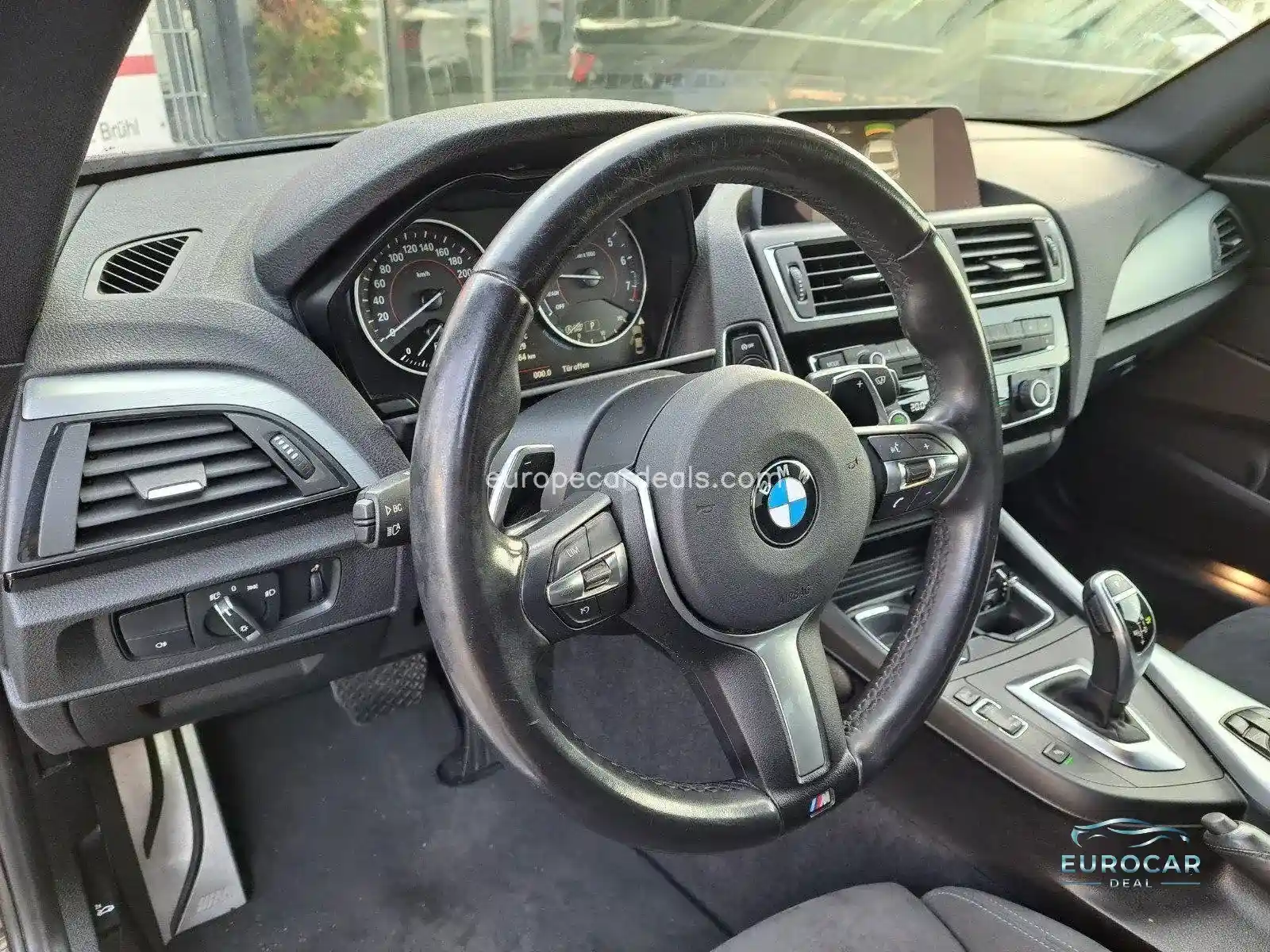 BMW M235