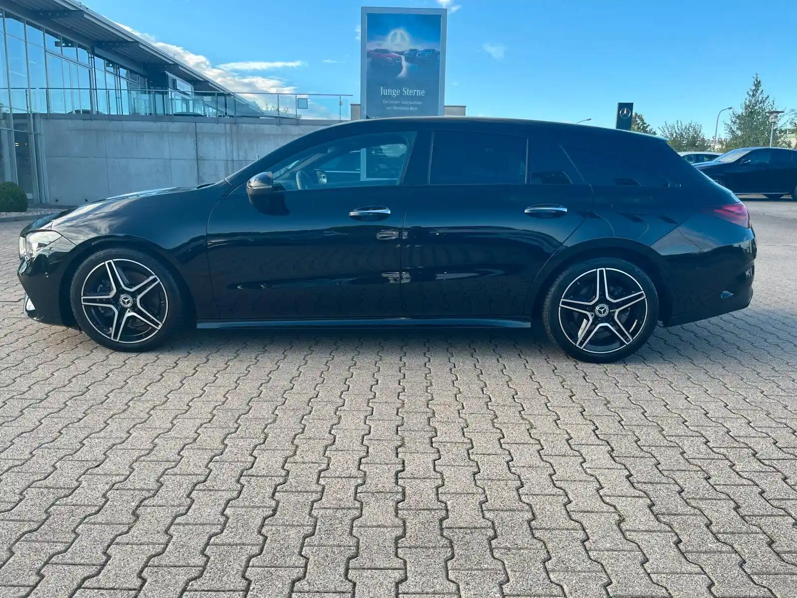 Mercedes-Benz CLA 200 Shooting Brake