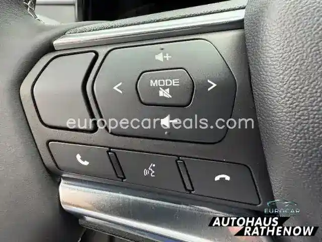 Double Cab 4WD LSE LED Mehrzonenklima DAB