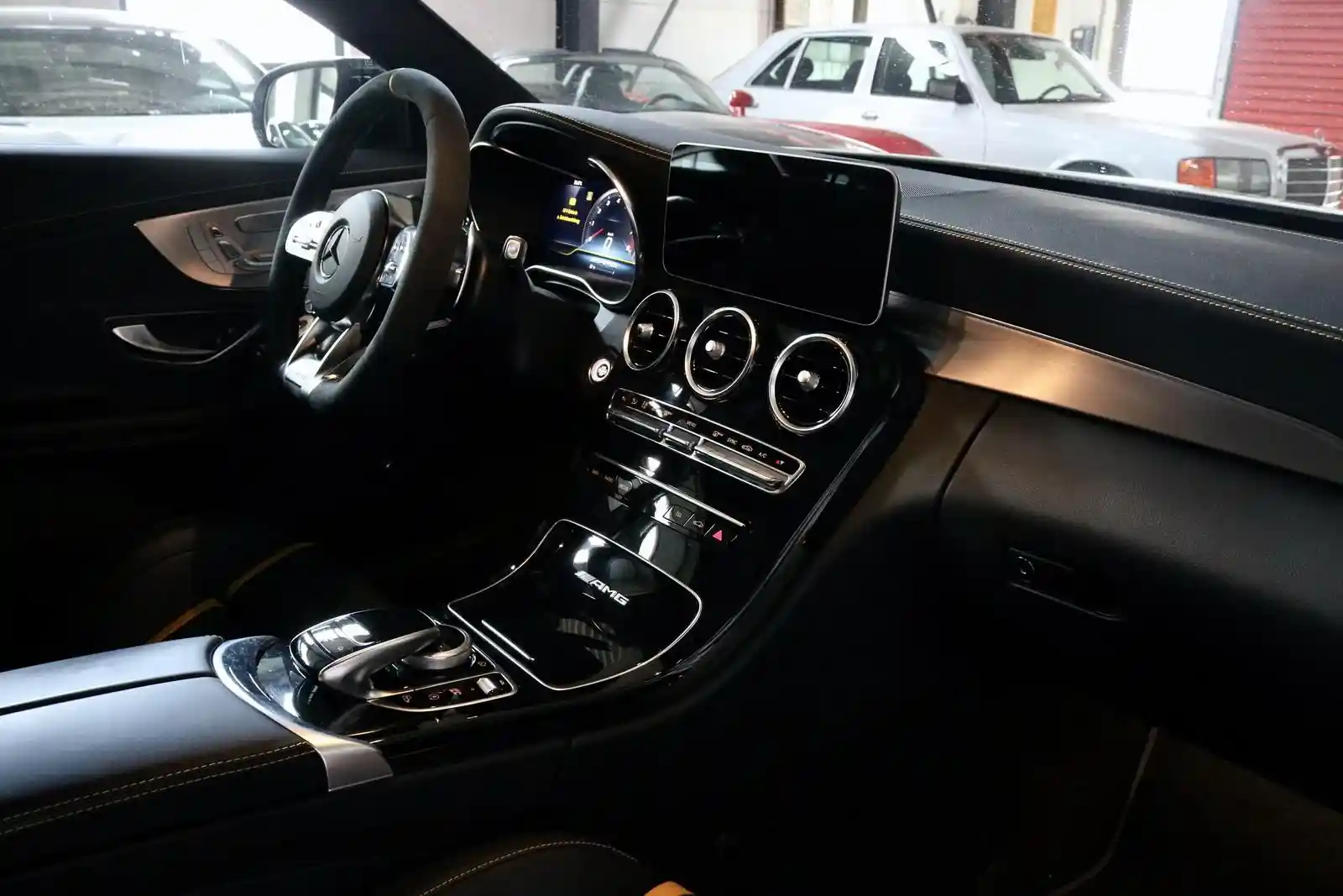 Mercedes-Benz C 63 AMG