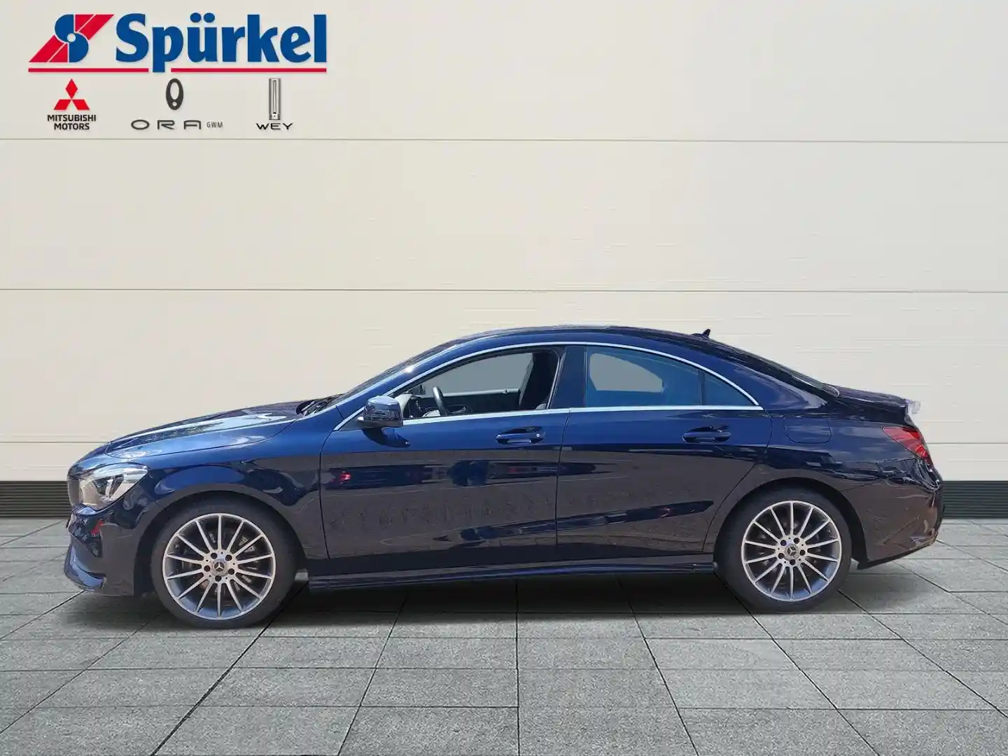 Mercedes-Benz CLA 220