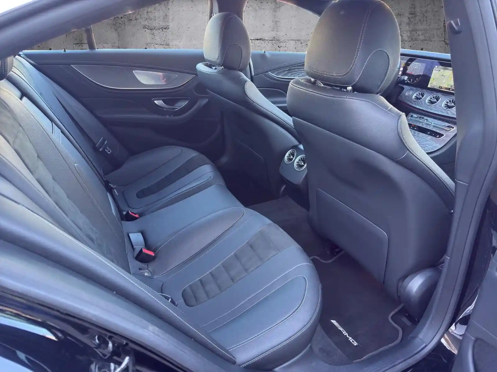 Mercedes-Benz CLS 220
