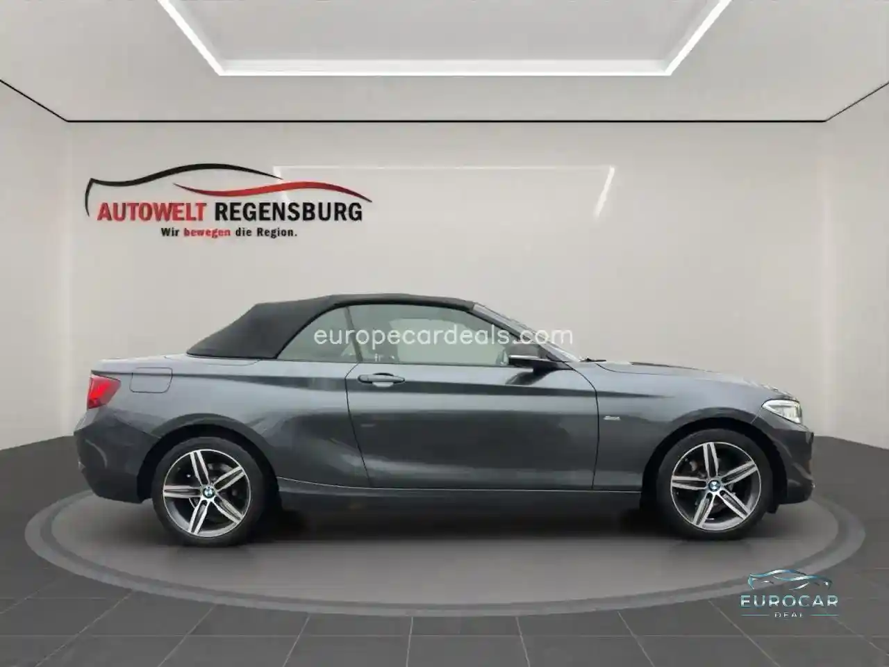 BMW 218