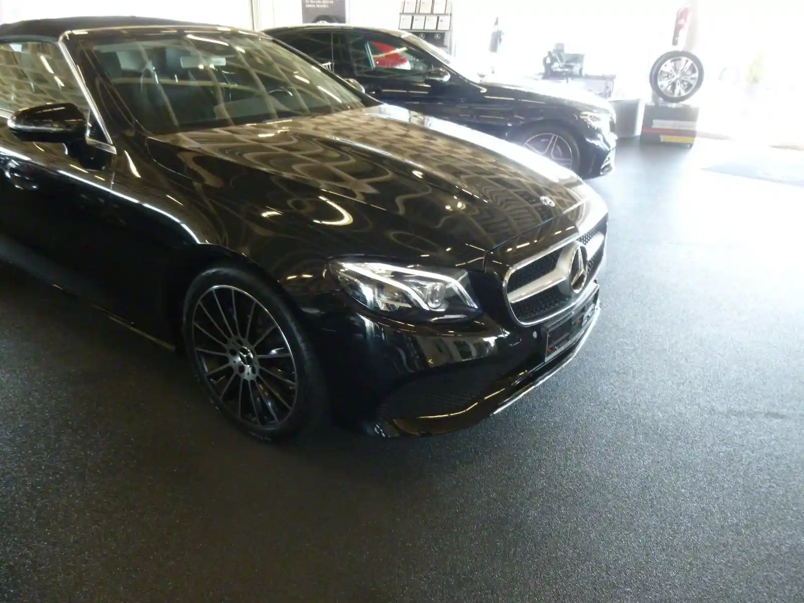 Mercedes-Benz E 220