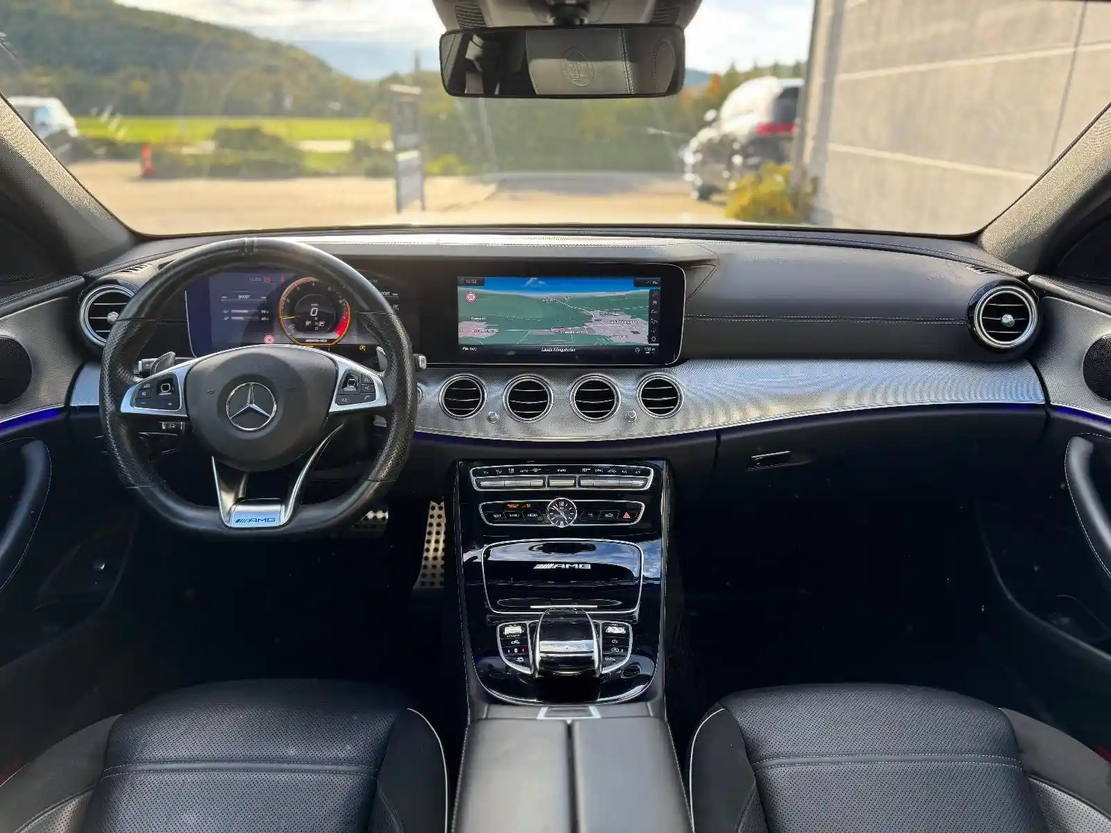 Mercedes-Benz E 63 AMG