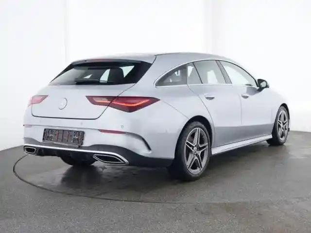 Mercedes-Benz CLA 200 Shooting Brake