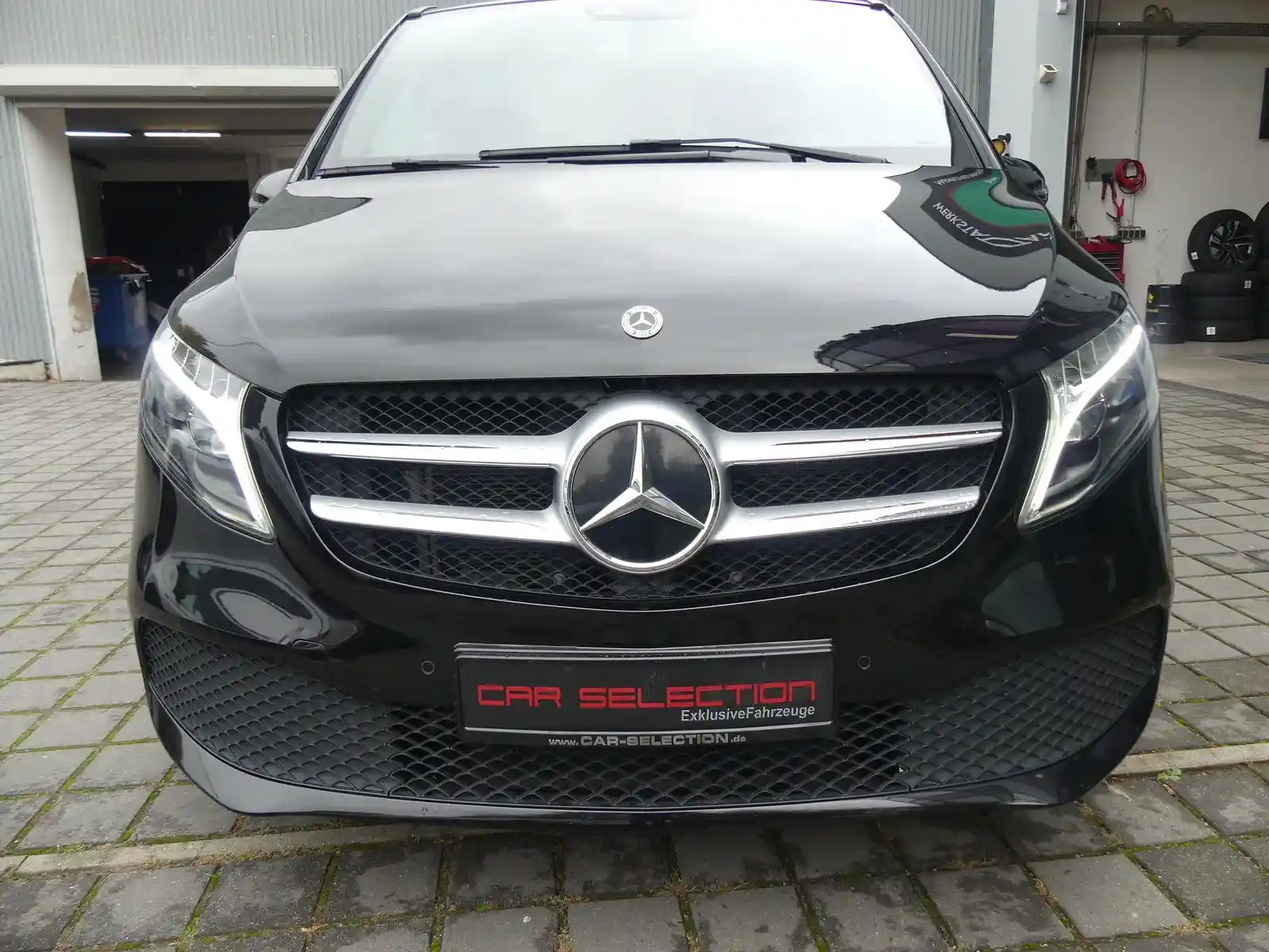 Mercedes-Benz V 300