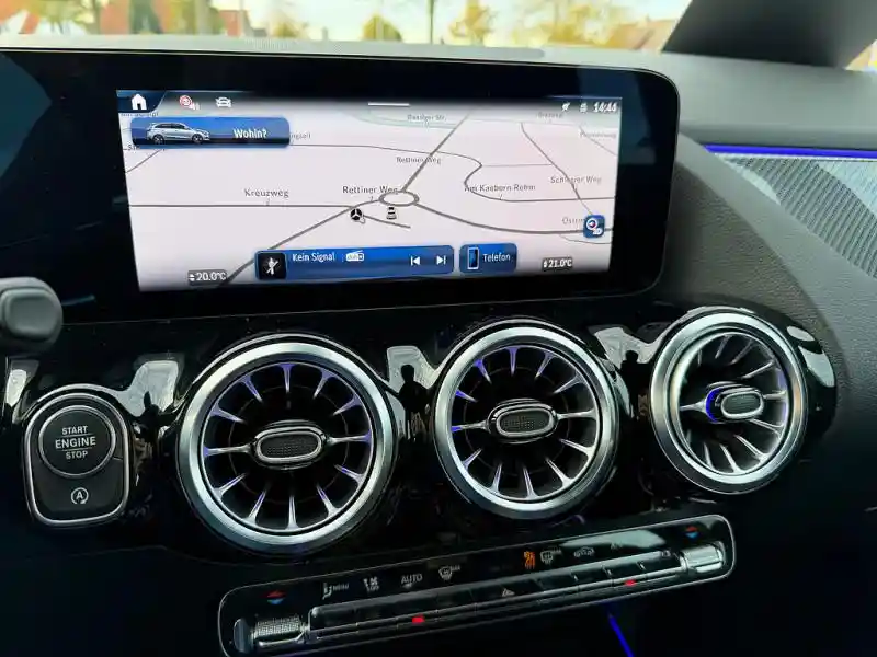 Mercedes-Benz B 200