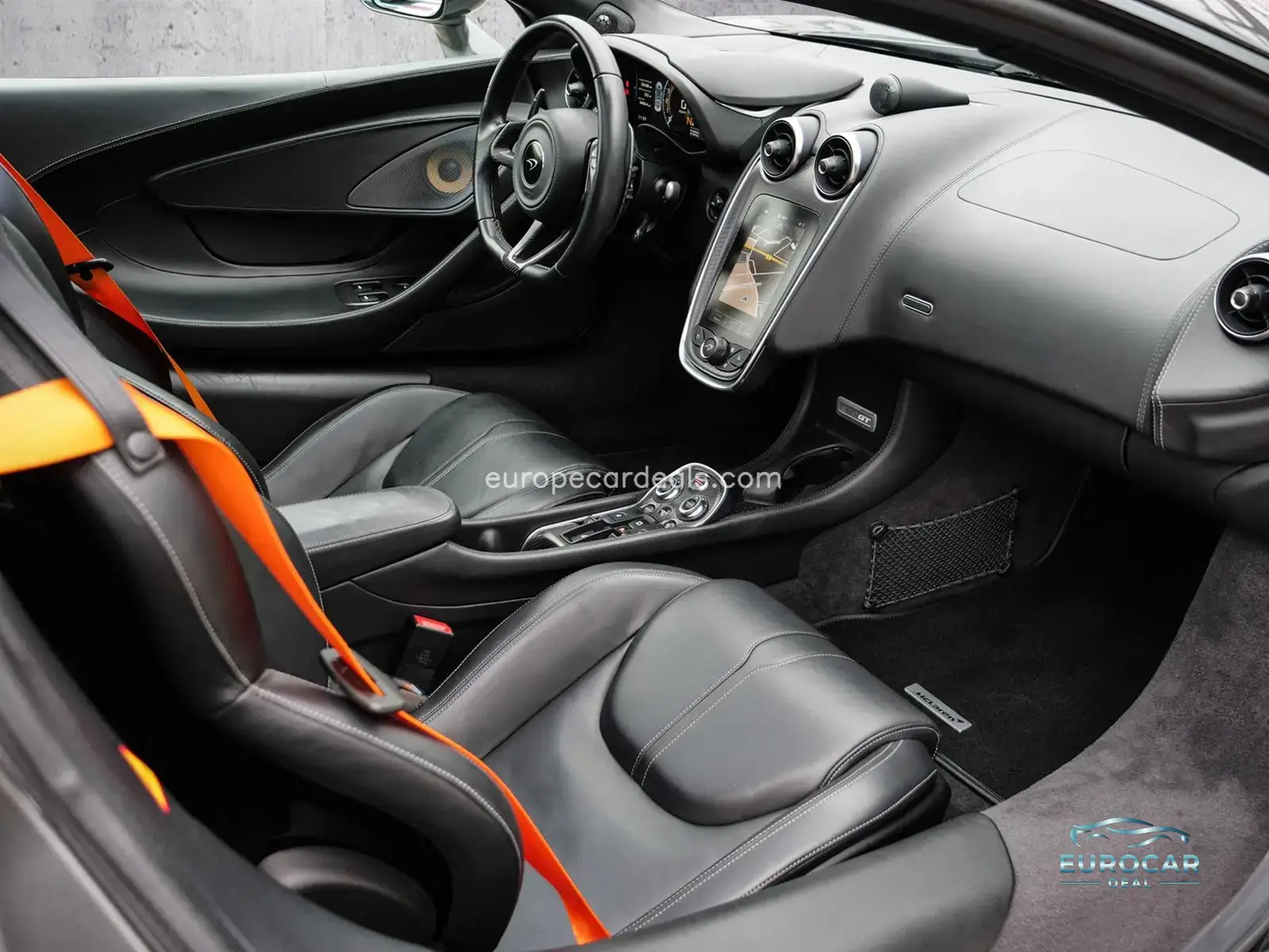 McLaren 570GT