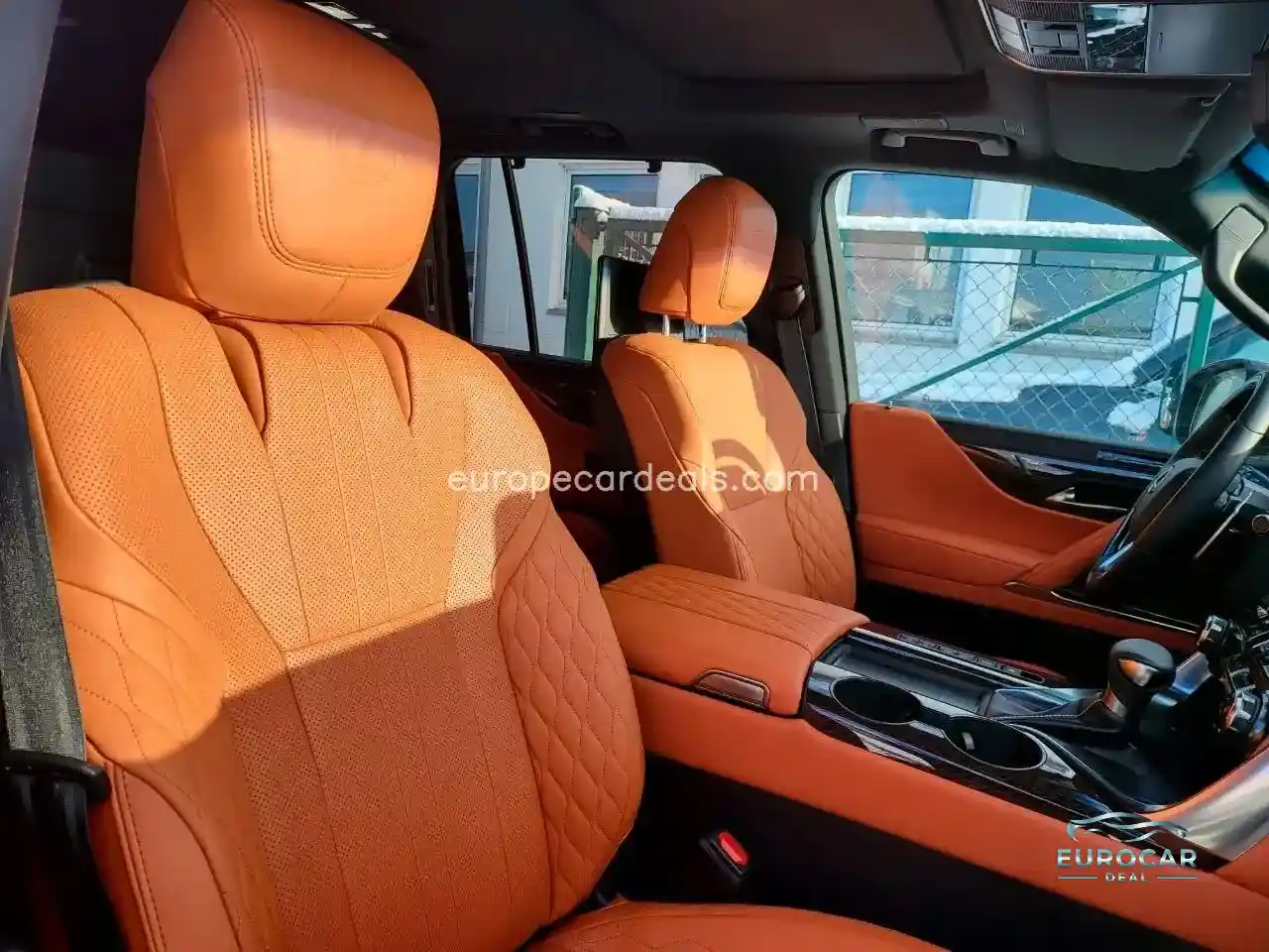 Lexus LX 600