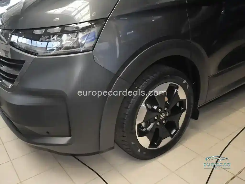 Volkswagen T7 Caravelle