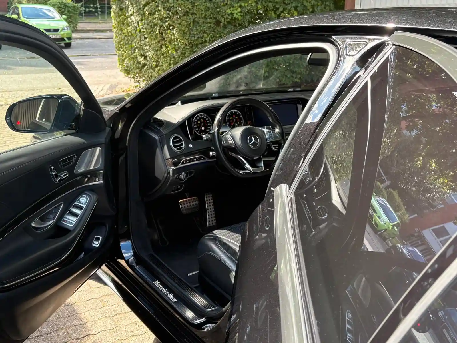 Mercedes-Benz S 500